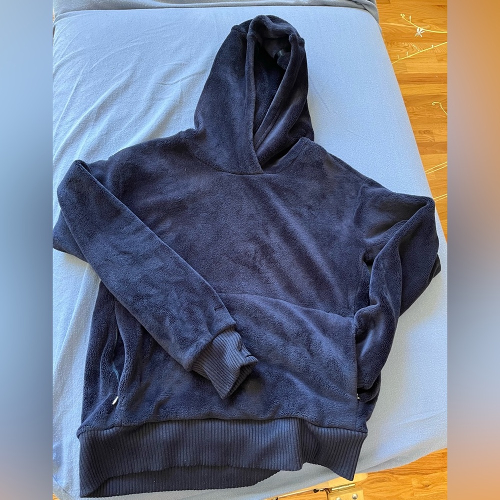 Athleta Girl Feelin Good plush hoodie XL size 14